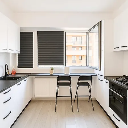 Apartment Entire In Sector 5 - 1027